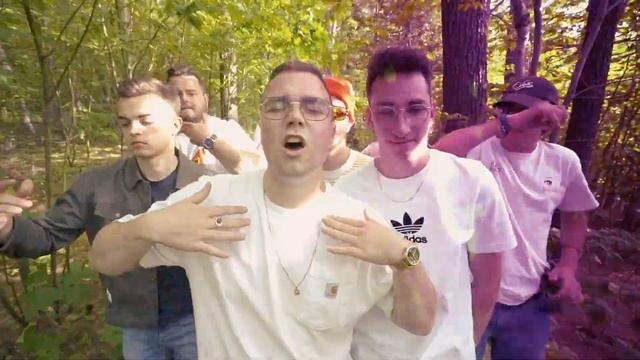 RAF - DVINYLE X KENZO смотреть онлайн
