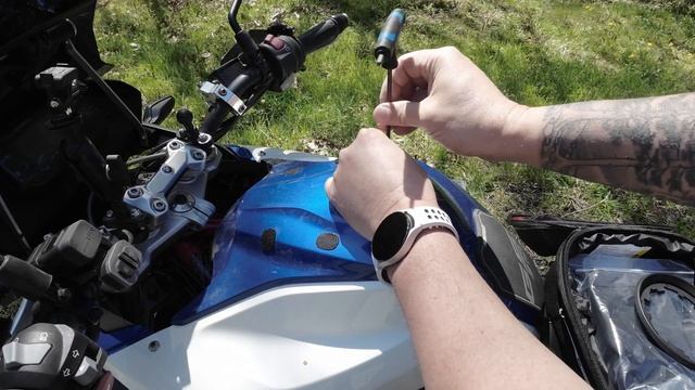 Givi tank bag for BMW G310GS - unexpected must have! смотреть онлайн