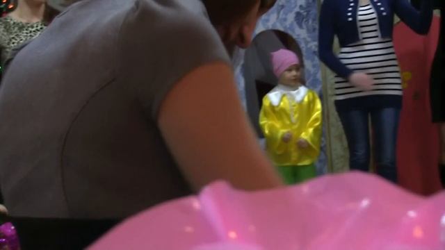 2016 17 Новогодний утренник дс Чаривница гр Радуга смотреть онлайн