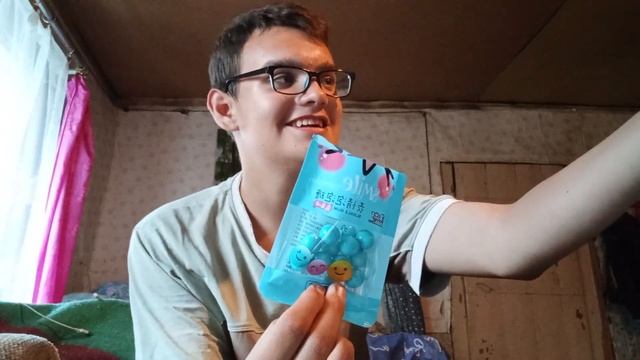 Пробуем Азиатские Сладости! Первое Впечатление! feat(crazy)