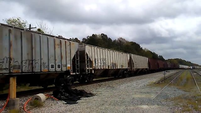 Csx Q611 leaving Monroe northbound to hamlet 4/15/18 смотреть онлайн
