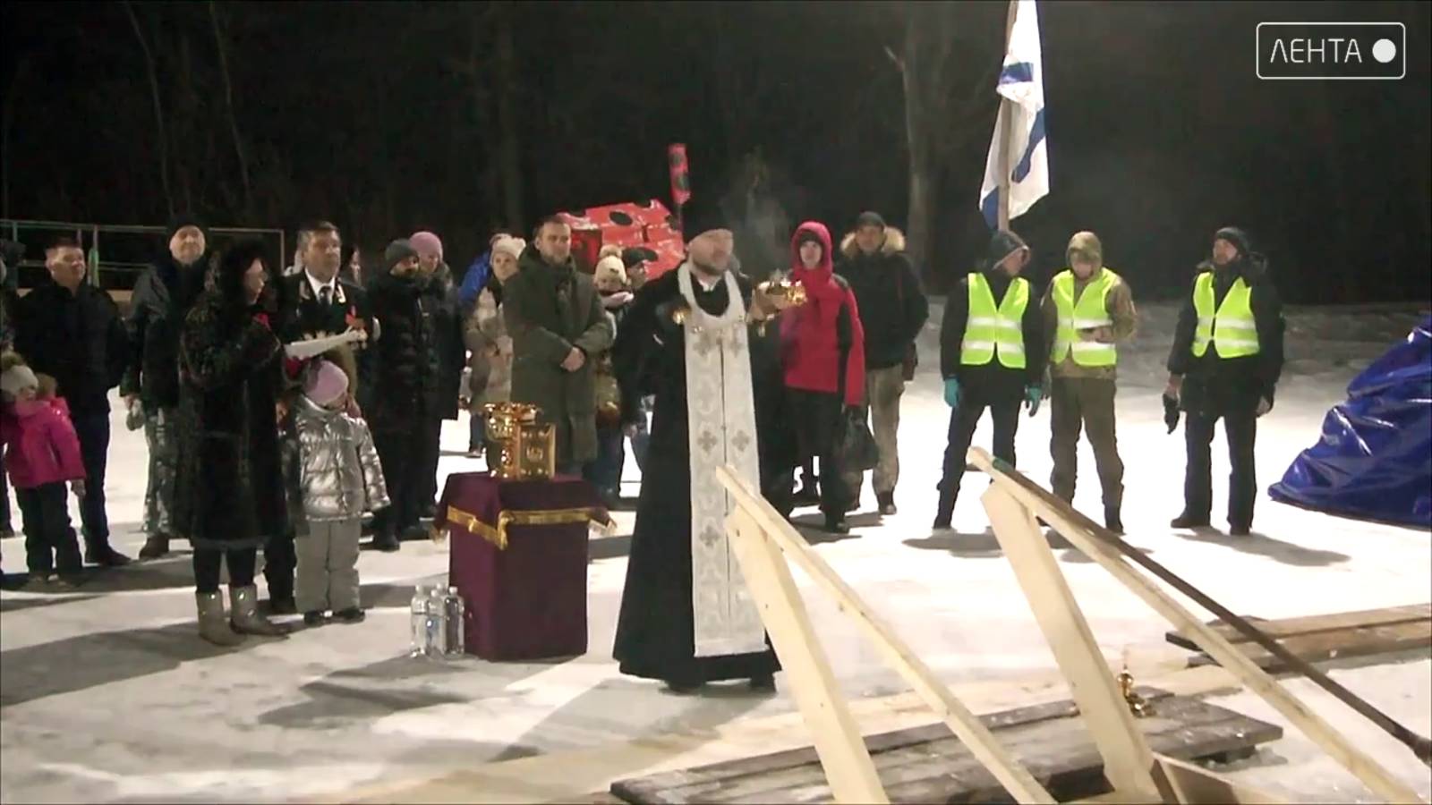 О правилах купания в купели смотреть онлайн