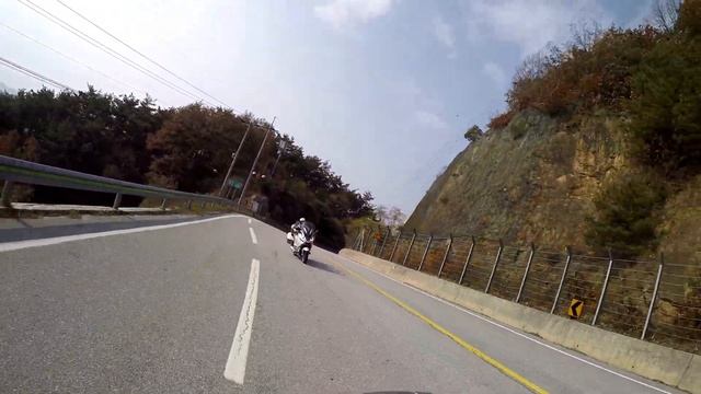 BMW GTL Exclusive on Track смотреть онлайн