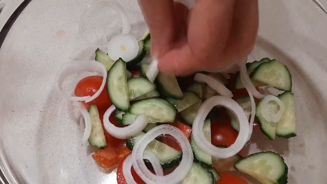 two very easy salads./два очень легких салата смотреть онлайн