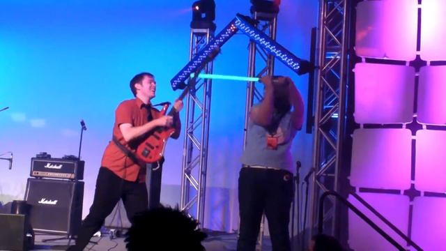 PAX East 2011 - MC Frontalot - Black Lotus vs. Light Saber (Yellow Laser Beam) смотреть онлайн
