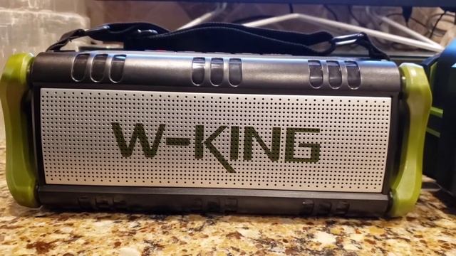 W-King D8 vs W-King D9-1 Stereo Bluetooth Speakers Sound Comparison Review смотреть онлайн