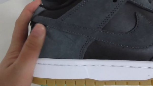 Nike SB Dunk Low Dark Grey Black Gum Original Materials loving pickup