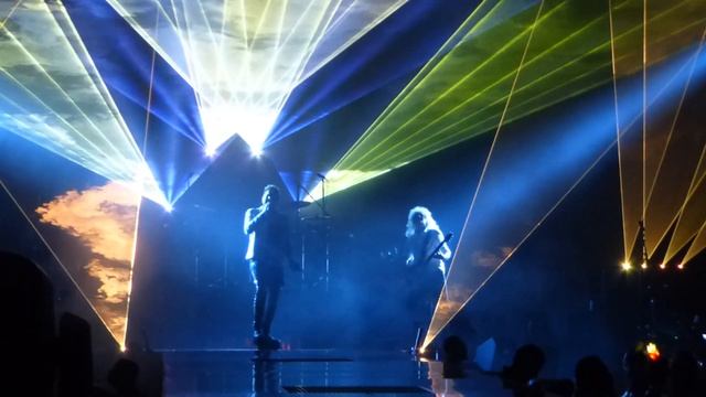 Q ueen & Adam Lambert WWTLF August 5, 2017 Toyota Center Houston смотреть онлайн