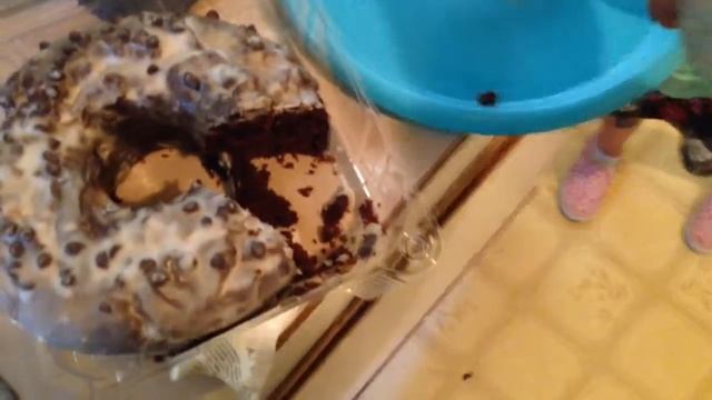 Pudding Ring Double Chocolate Chip смотреть онлайн