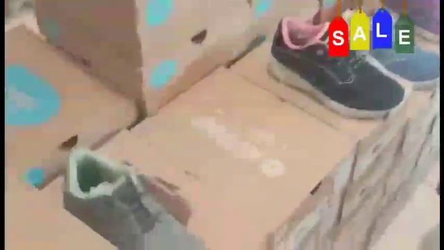 BRANDED SHOES BIG SALE IN TAIWAN смотреть онлайн
