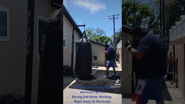 500 Pound Punching Bag Workout Part 91! Boxing Drill Work. Working Right Hook To The Body! смотреть онлайн