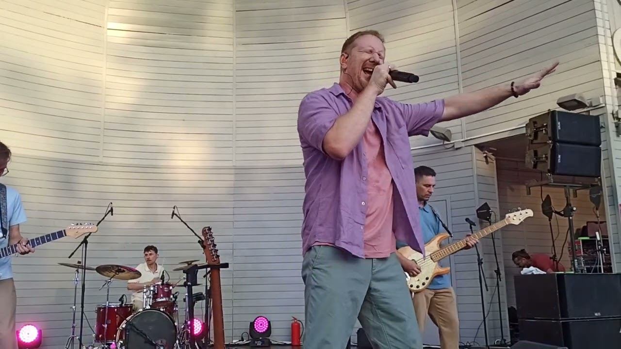 Братья Грим. Робинзон. Вновь на уплываем на необитаемый остров. Концерт 13.07.2024. смотреть онлайн