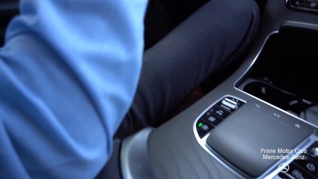 2020 Mercedes-Benz GLC 300 SUV | Video tour with Spencer смотреть онлайн