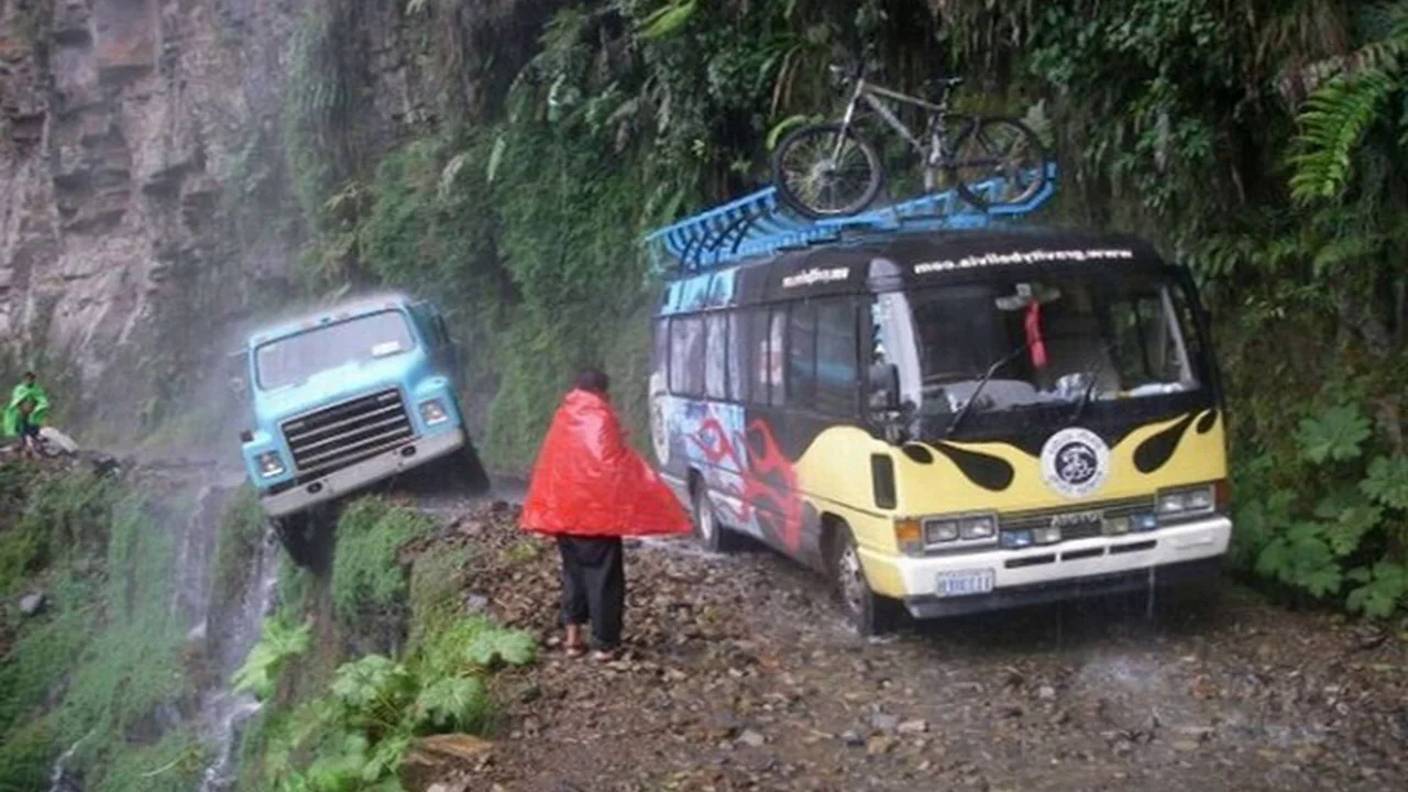 Самые опасные и страшные дороги в мире смотреть онлайн