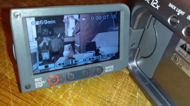 Videocámara Sony Handycam Mini Dv Con Memory Stick Dúo Y Nightshot