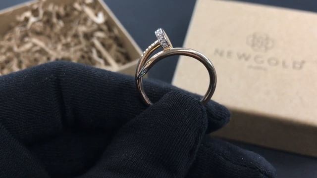 !Кольцо 099067 из красного золота 585 пробы с фианитами смотреть онлайн