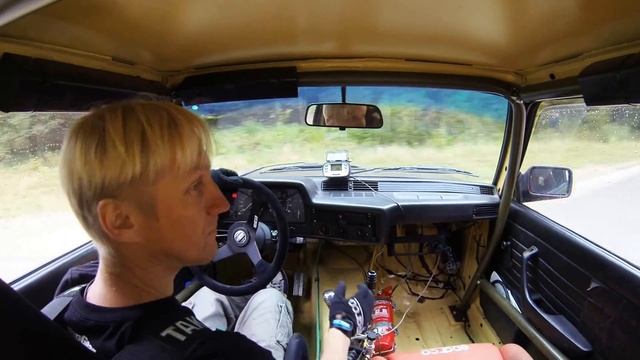 Youngtimer rally. Down&Uphill racing spin. BMW 315 e21. View from inside. смотреть онлайн