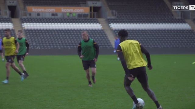 Half Term at Hull City | Open Training Session at the KCOM! смотреть онлайн