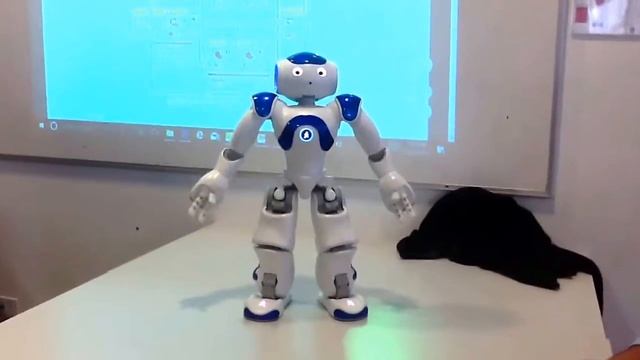 Epic 10000 dollar robot dances to music смотреть онлайн