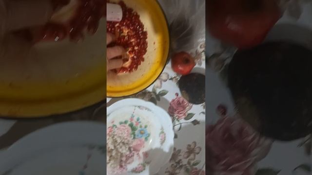 СМЕСЬ ЧЁРНОЙ РЕДЬКИ И ГРАНАТ С МЁДОМ! МОЖЕТ КОМУ И ПРИГОДИТСЯ ! смотреть онлайн
