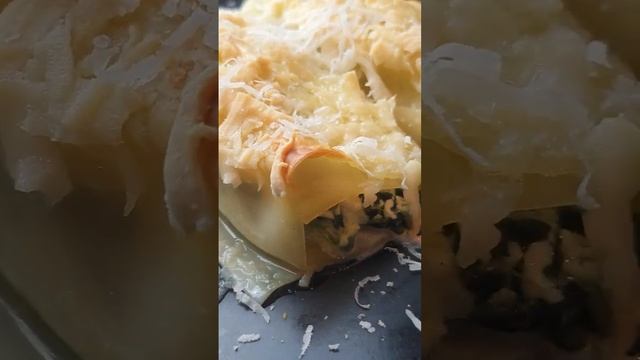 Lasagna Pasta with Spinach and Ricotta смотреть онлайн