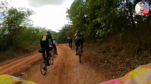 Crust Evasion Gravel Bike Ride With My Titos | Barong Biker смотреть онлайн