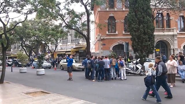 Spain. Субботний день в Валенсии. Saturday in Valencia смотреть онлайн