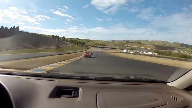 5/5/18 Sonoma Raceway Integra GSR chasing Miata смотреть онлайн
