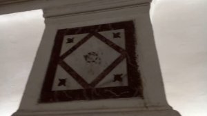 В метро.Москва.Переход с Курской кольцевой на Курскую радиальную.