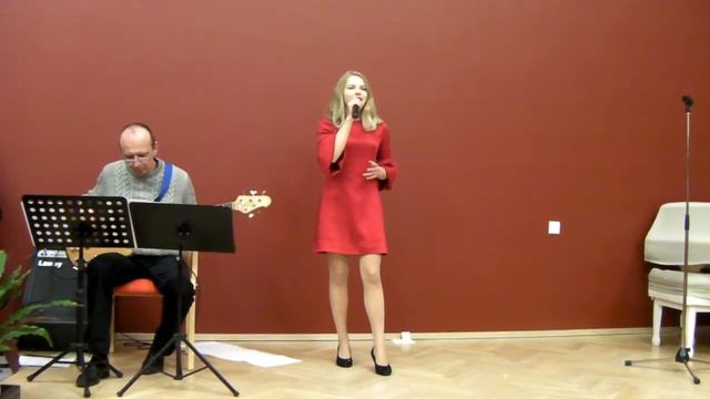 Kirke Laura Allik, "Angel eyes" смотреть онлайн