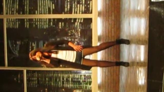 Настя Нянина "Обещает быть с тобой" смотреть онлайн