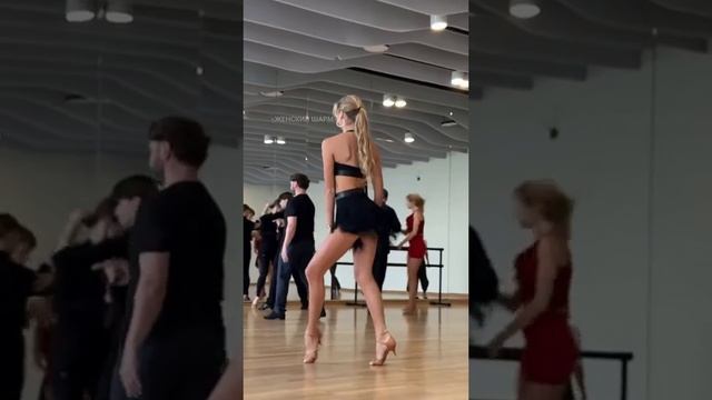 Девушка - грация! смотреть онлайн
