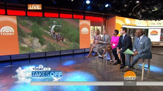 'Mommy!' Jenna Bush Hager Screams On 'Terror-dactyl' | TODAY смотреть онлайн