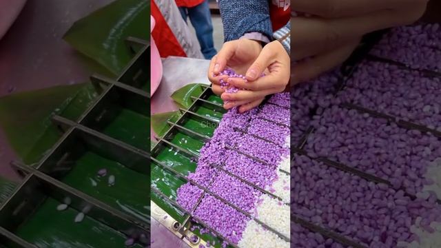 Glutinous rice cake 😋 #shorts смотреть онлайн