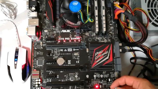 【自作PC】【ジャンク】お正月に買った箱入りで綺麗なジャンクマザーボード。動くのか！？ смотреть онлайн