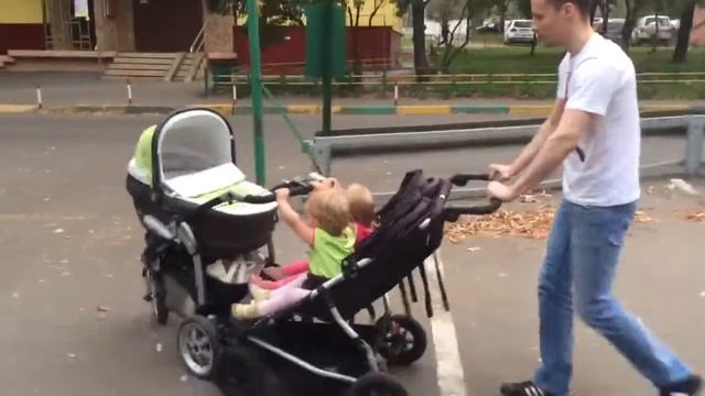 Лиза и Соня везут Артемия смотреть онлайн