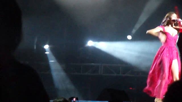 Tell me something i don't know -Selena Gomez Buenos Aires 2012 смотреть онлайн