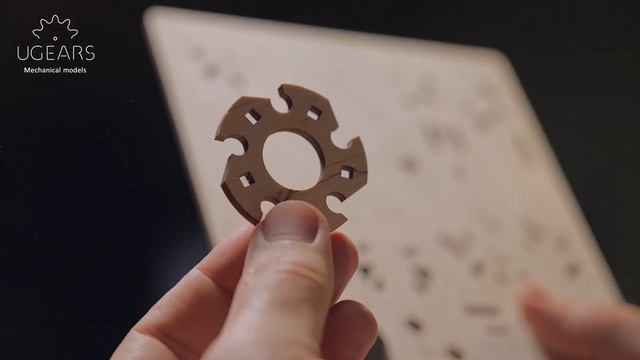 Aero Clock UGears NL смотреть онлайн