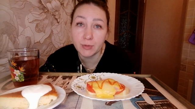 МУКБАНГ МОЩНЫЙ ЗАВТРАК💪ГРЕЧА С МОЛОКОМ, БУТЕРЫ И МАННИК/ВСЕХ ВЫПРОВОДИЛА, СИЖУ КАЙФУЮ💃 смотреть онлайн