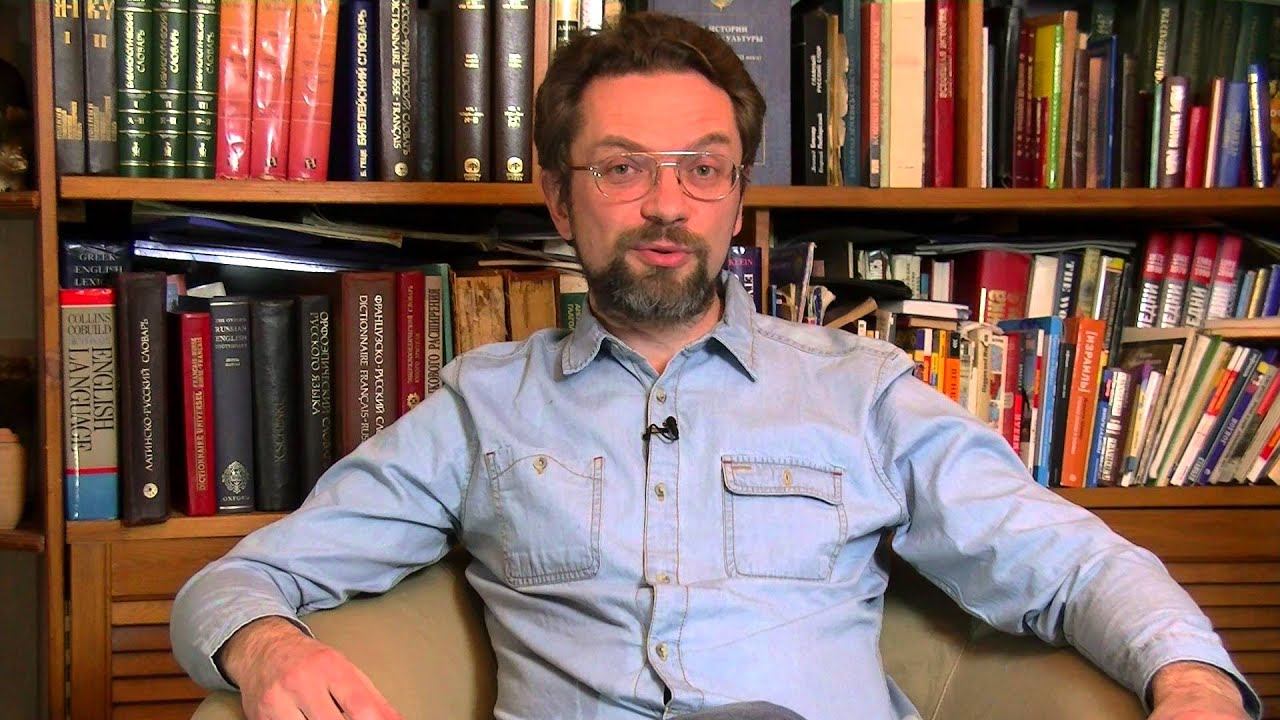 Андрей Десницкий с поздравляет с НГ