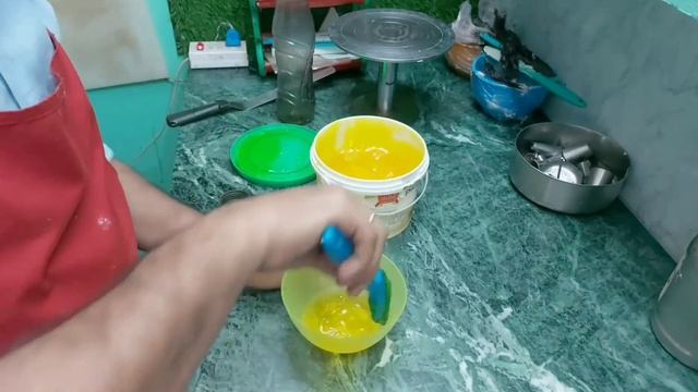 आज बनाते है केक की नयी डिजाइन | 1.5 kg pineapple square cake | chef nitin смотреть онлайн