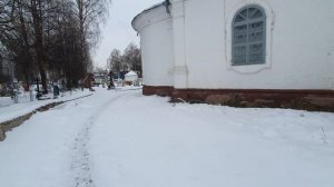 Храм во имя святых мучеников Александра и Антонины в Селище  на правом берегу Волги. Кострома.