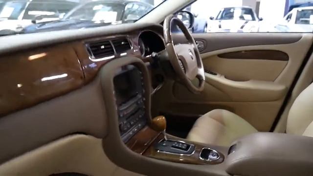 Jaguar S Type 2007 MY08 with only 20,000 klms since new!!!! смотреть онлайн