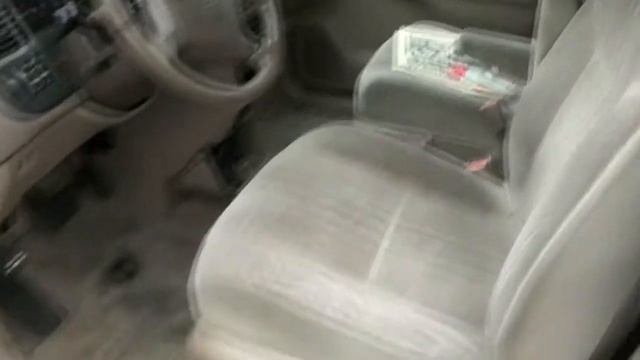1999 Toyota Sienna SE смотреть онлайн