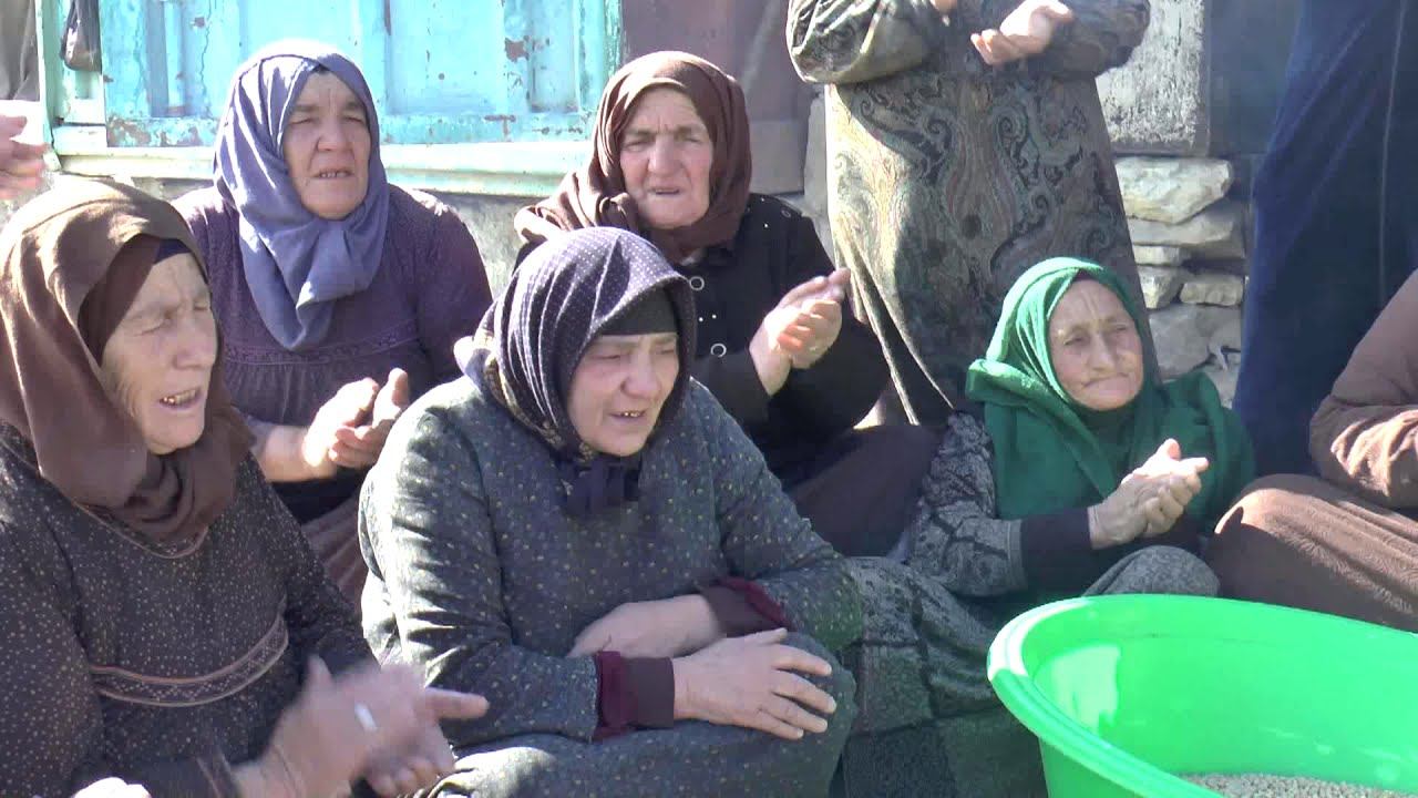 ГАГАТЛИ:Гъуди (традиционное Гагатлинское блюдо) билъомадо 17.03.2021 смотреть онлайн