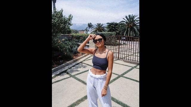 (FREE FOR PROFIT) iann dior punk type beat - "stick w me” (prod. vicenteenzo X gavin hadley) смотреть онлайн