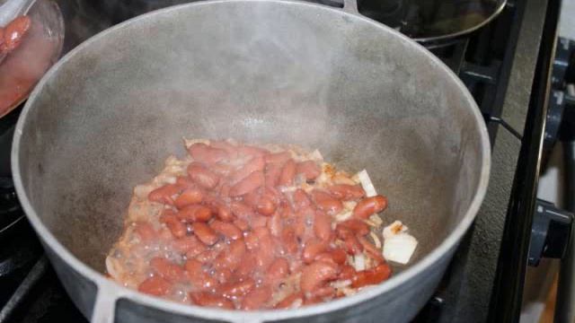 Caribbean Stewed Red Beans Recipe. смотреть онлайн