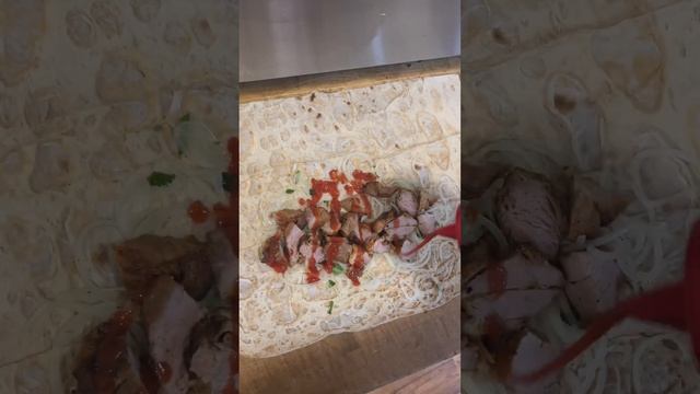 Шашлык в лаваше со свининой ￼ смотреть онлайн