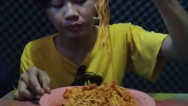 ASMR GEKIKARA RAMEN HOT CARBONARA || WUENAKKK BANGAT.... смотреть онлайн