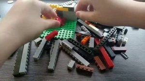 Автомат мини из LEGO для продажи конфет + сборка